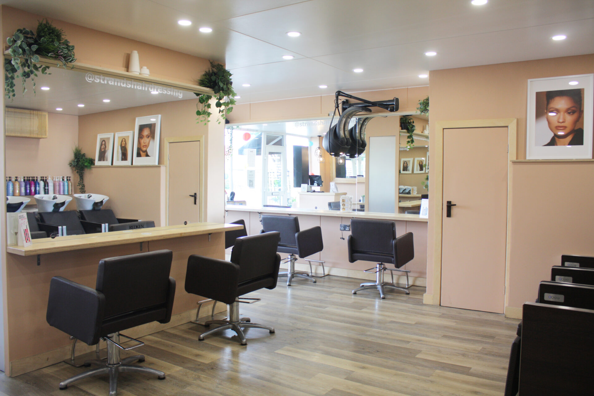 Best hairdressers in Fareham Strands in Hillhead Best hairdressers in Fareham Strands in Hillhead