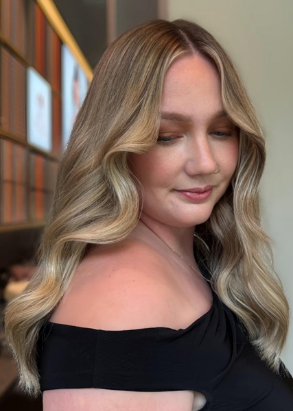 Balayage experts in Fareham Hampshire at Strands Hairdressing